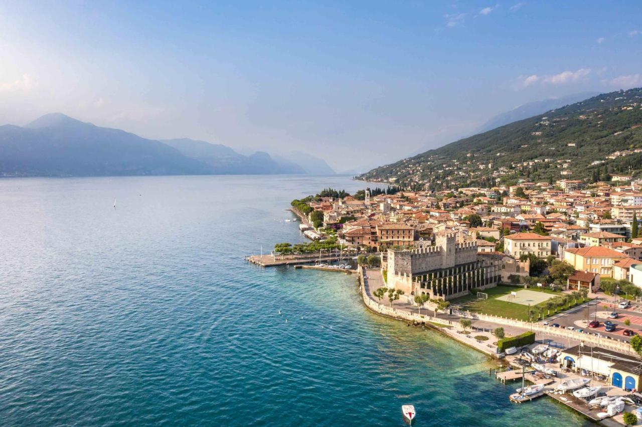 Hotel Romeo Torri Del Benaco Exterior foto